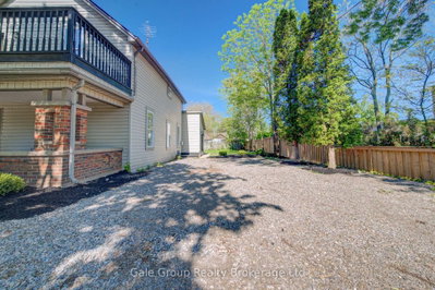 203 Talbot Street S • Norfolk, ON photo 8