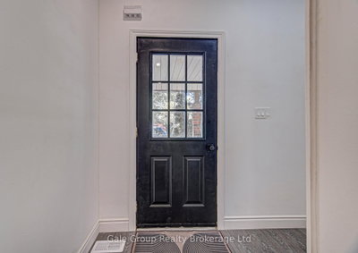203 Talbot Street S • Norfolk, ON photo 9