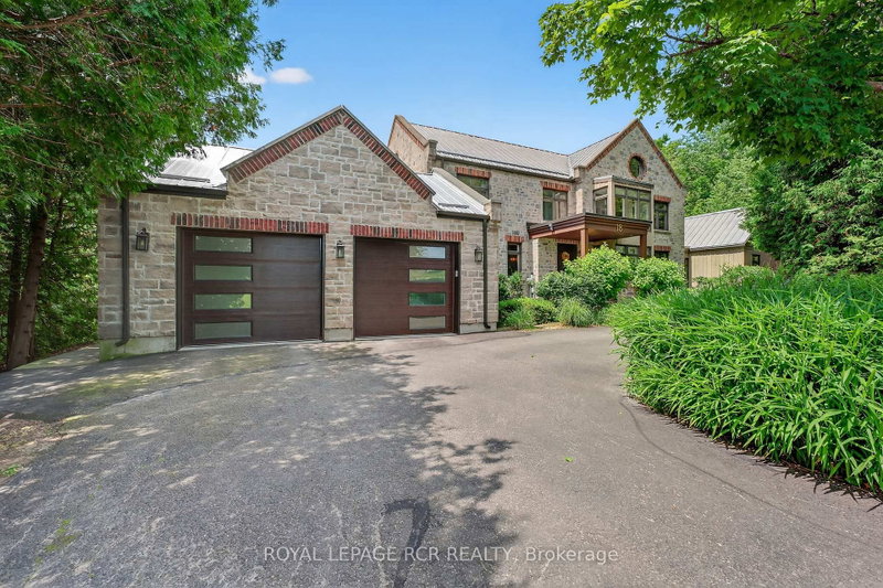 18 Mount Haven Crescent