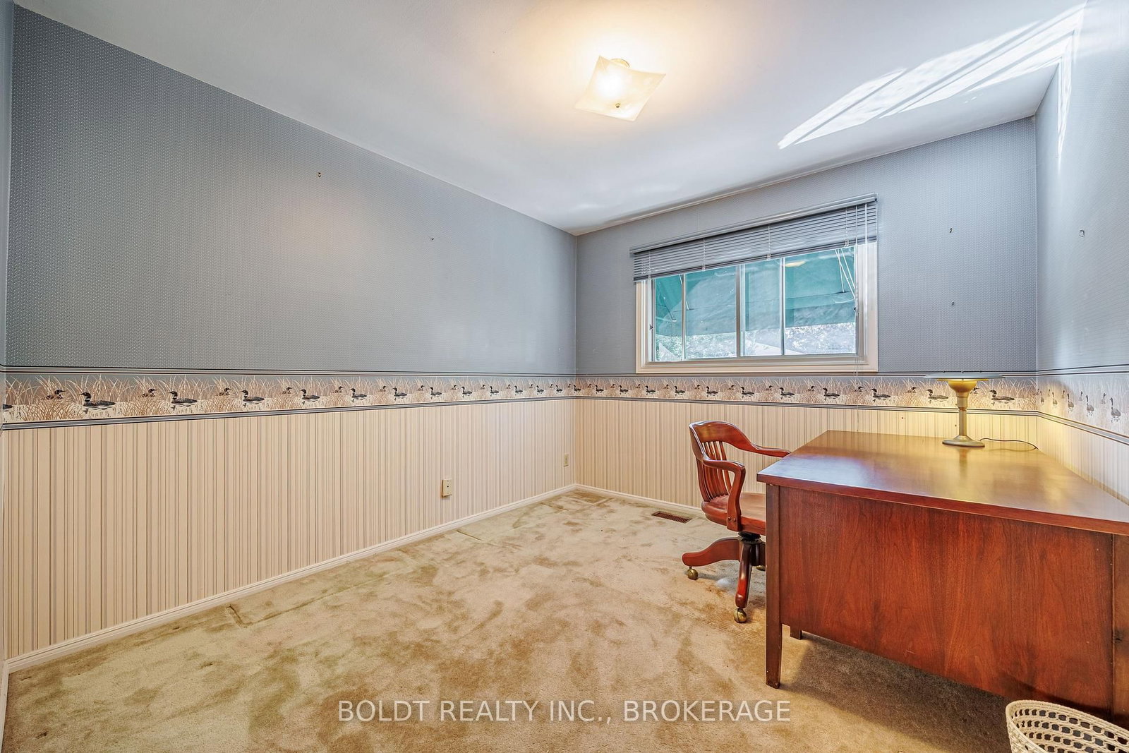 7 Mayholme Court • St. Catharines, ON photo 17