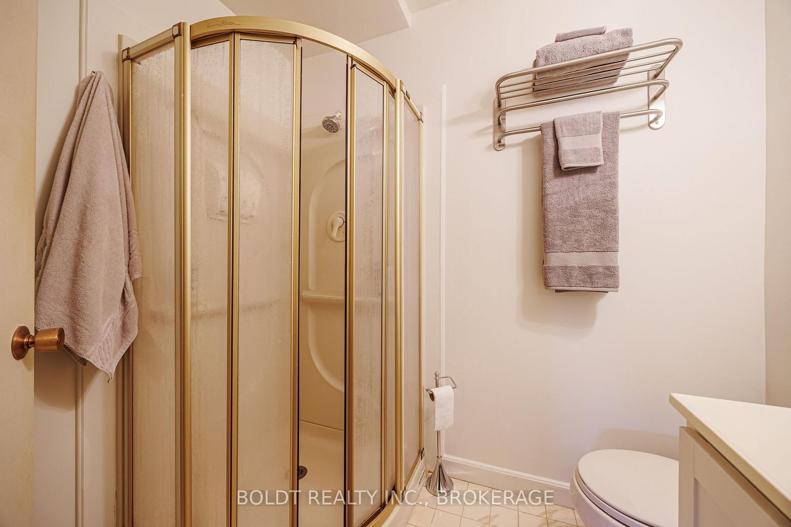 7 Mayholme Court • St. Catharines, ON photo 20