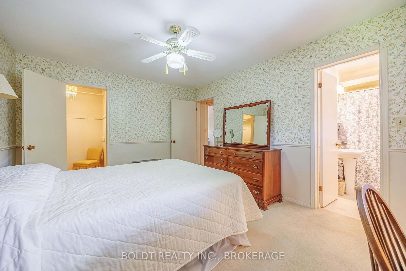 7 Mayholme Court • St. Catharines, ON photo 22