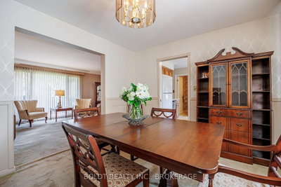 7 Mayholme Court • St. Catharines, ON photo 8