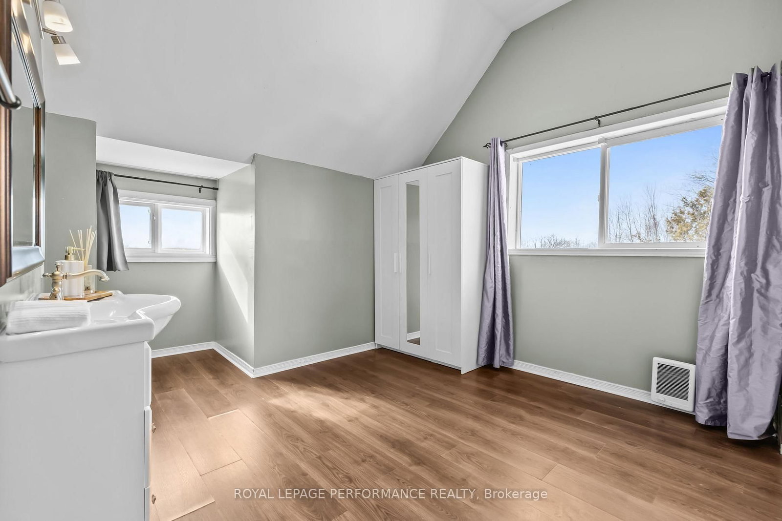 861 Louis Ernest Road • The Nation, ON photo 43
