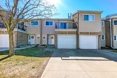 Townhouse for sale at 17-711 Osgoode Drive, London South, Ontario, N6E 2C8 - South Y - MLS: X13185128