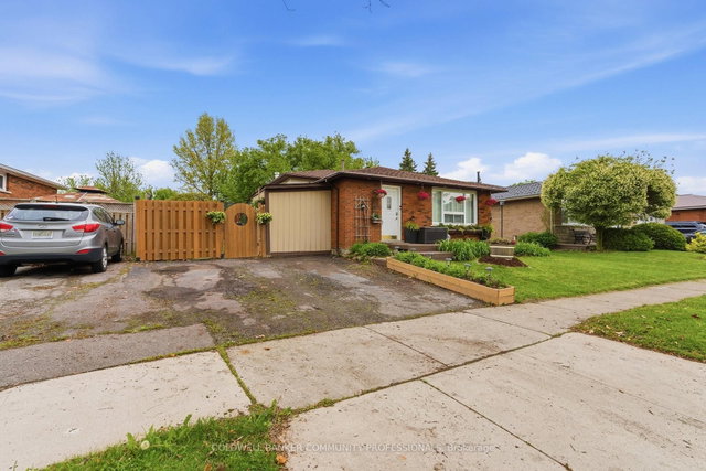 115 Gordon Drummond Avenue