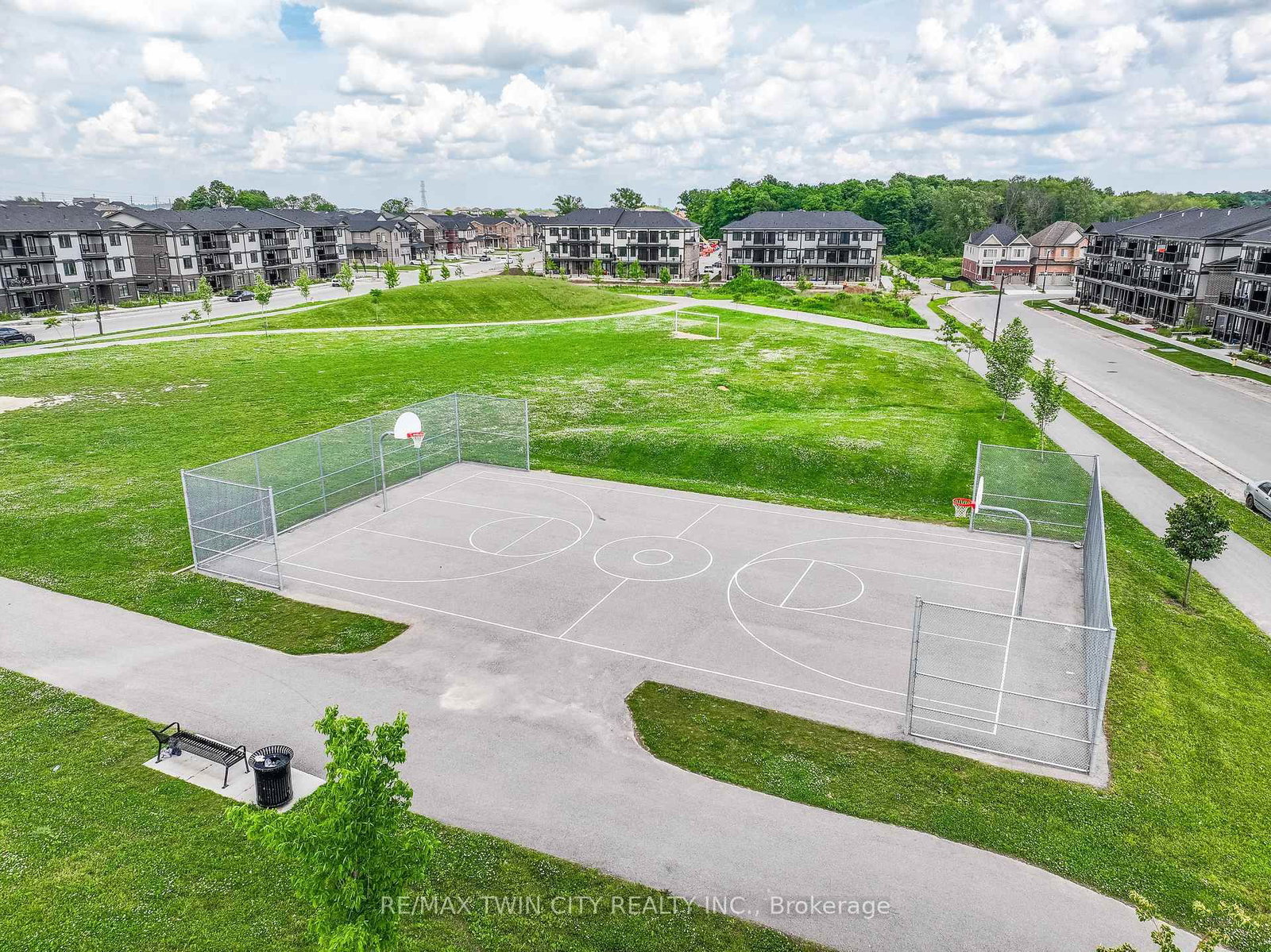 39 Lomond Lane • Kitchener, ON photo 45