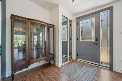 9 Bush Lane • Puslinch, ON photo 5