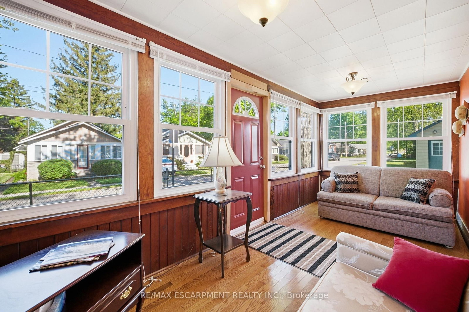 376 OAKWOOD Avenue • Fort Erie, ON photo 6