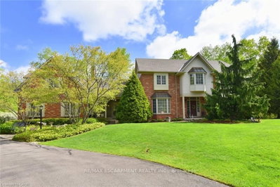 712 Robson Road • Hamilton, ON photo 4