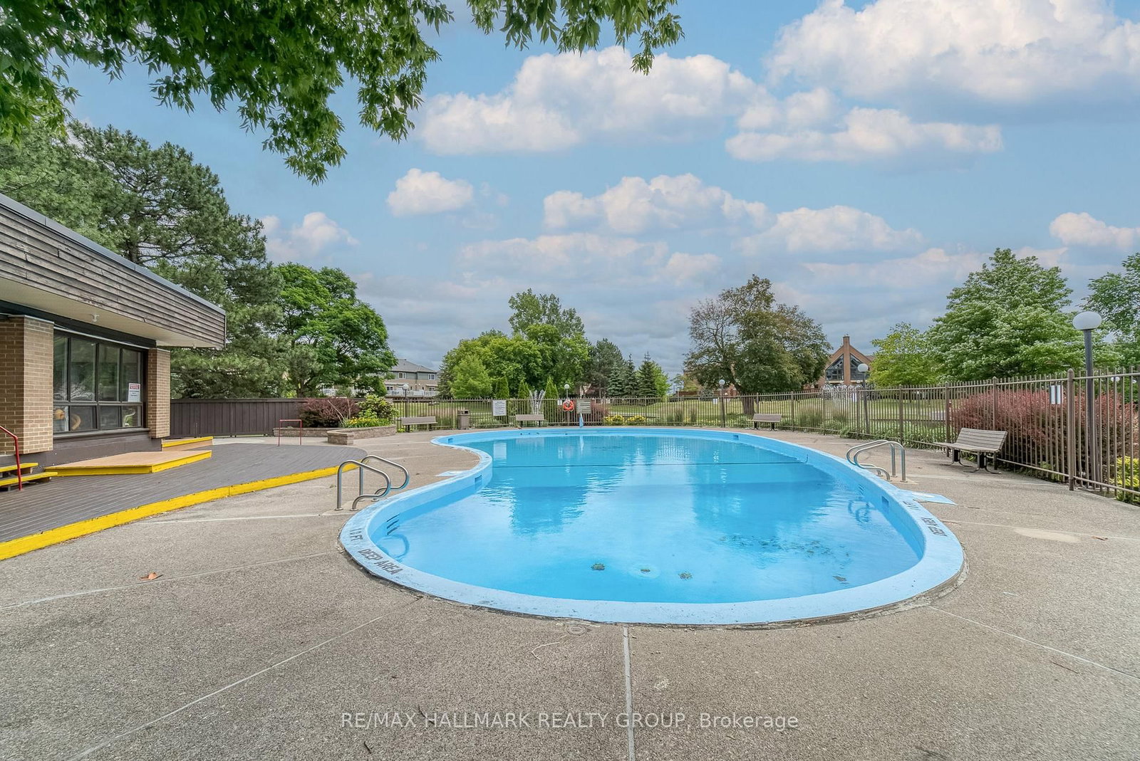 270 Brittany Drive • #412 • Ottawa, ON photo 19