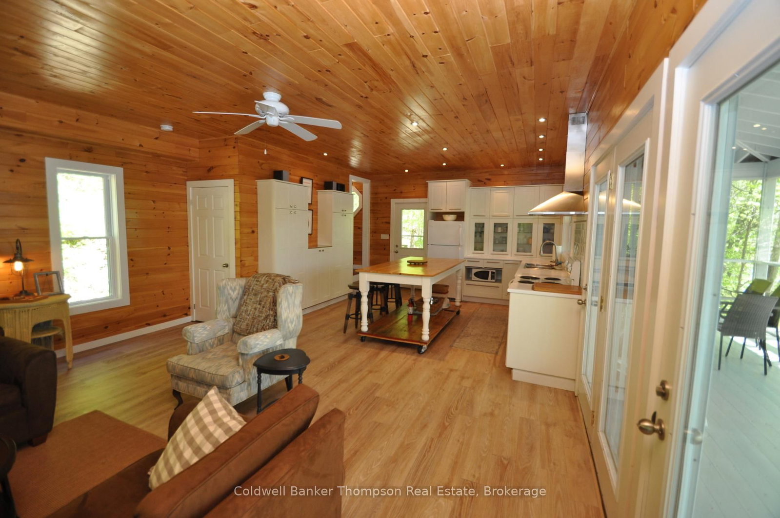 768 Big Island • Huntsville, ON photo 7