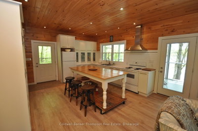 768 Big Island • Huntsville, ON photo 9