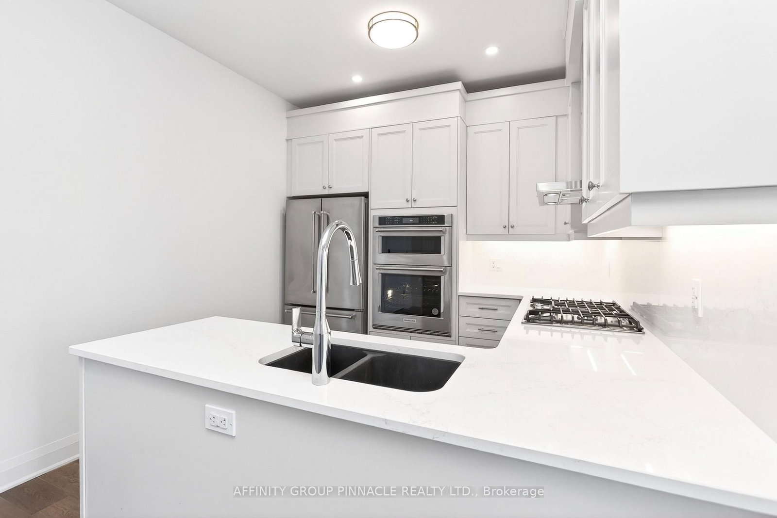 99 Louisa Street • #308 • Kawartha Lakes, ON photo 6