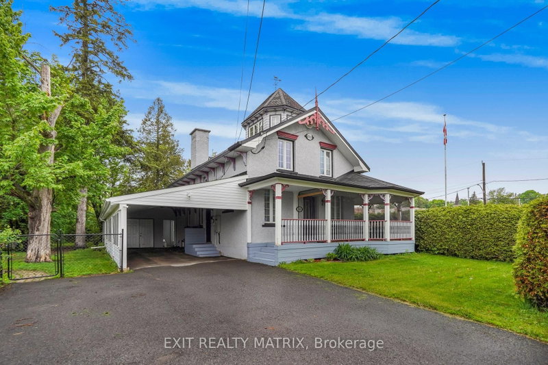 home for sale on 160 Nelson Street E