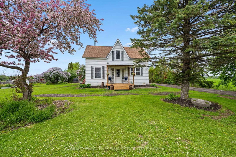 12689 River Road, North Dundas