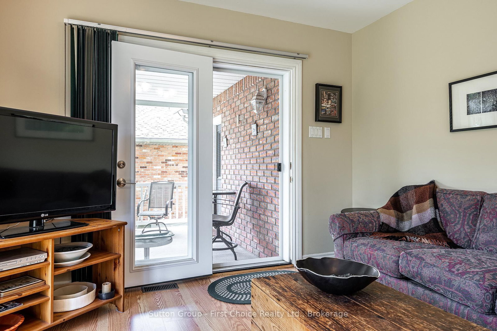 Listing Image 21