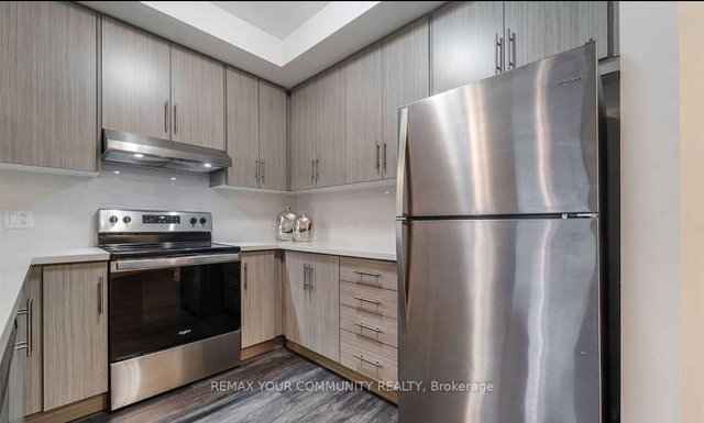 307 - 30 Hamilton Street S