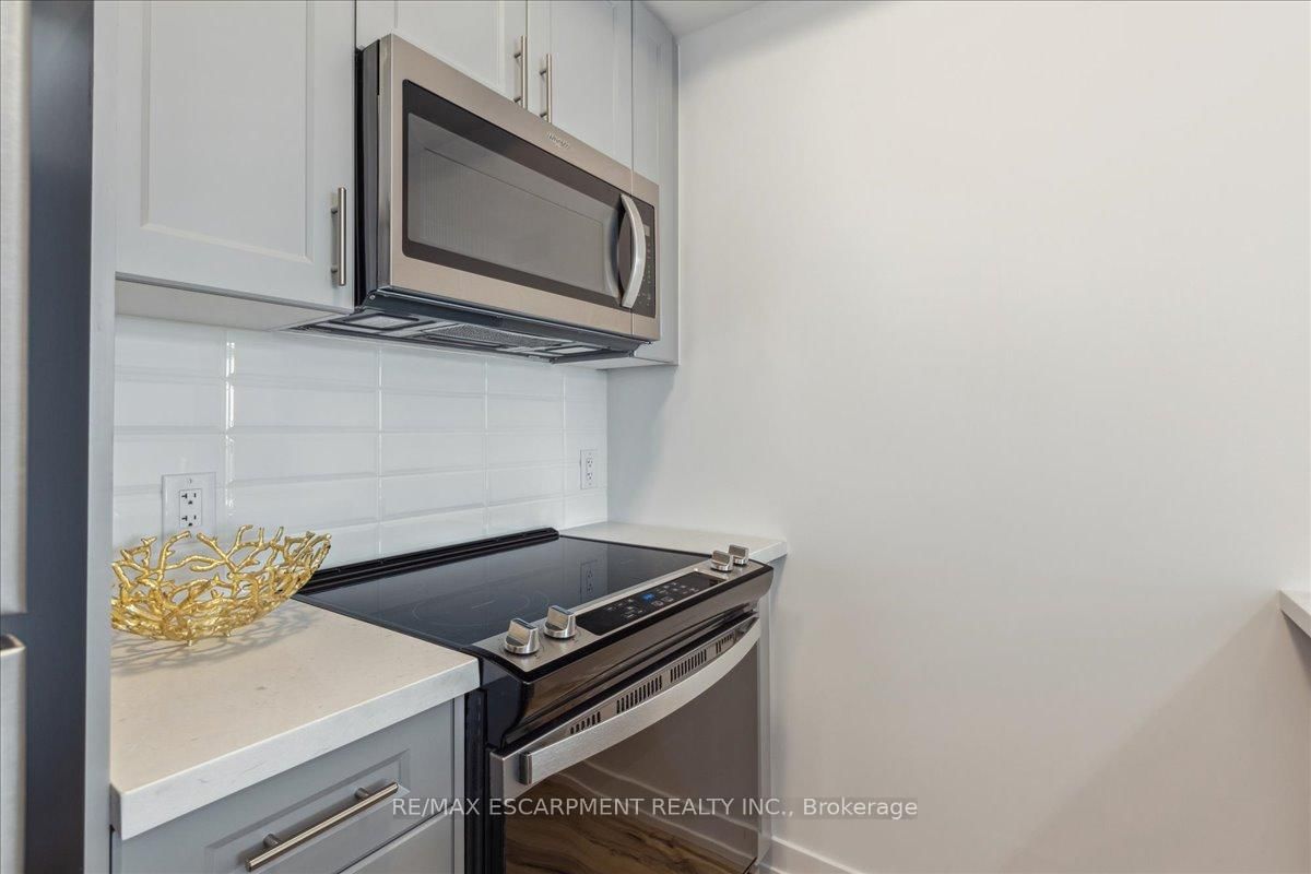 450 Dundas Street E, Unit 1001 - Photo 13
