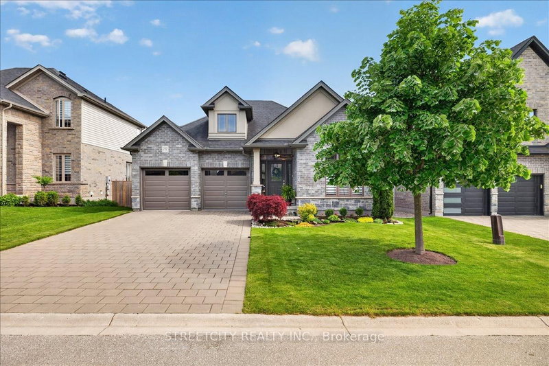 home for sale on 717 Jackpine Way