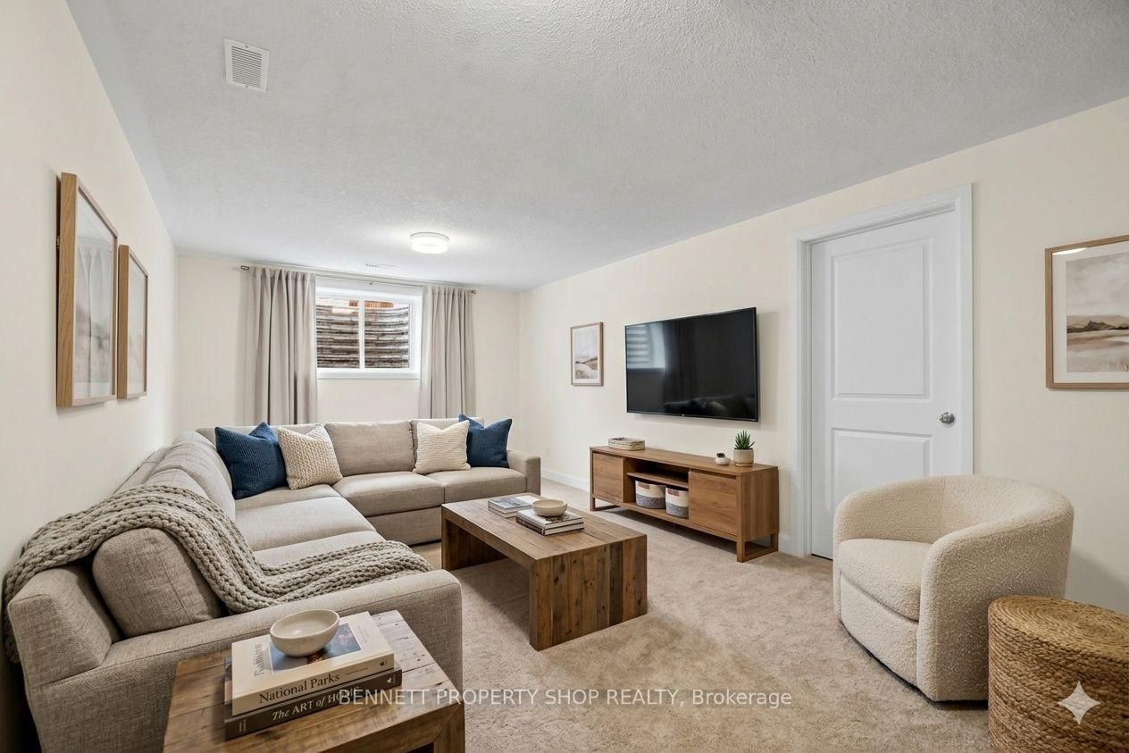 1047 Ventus Way • Ottawa, ON photo 14