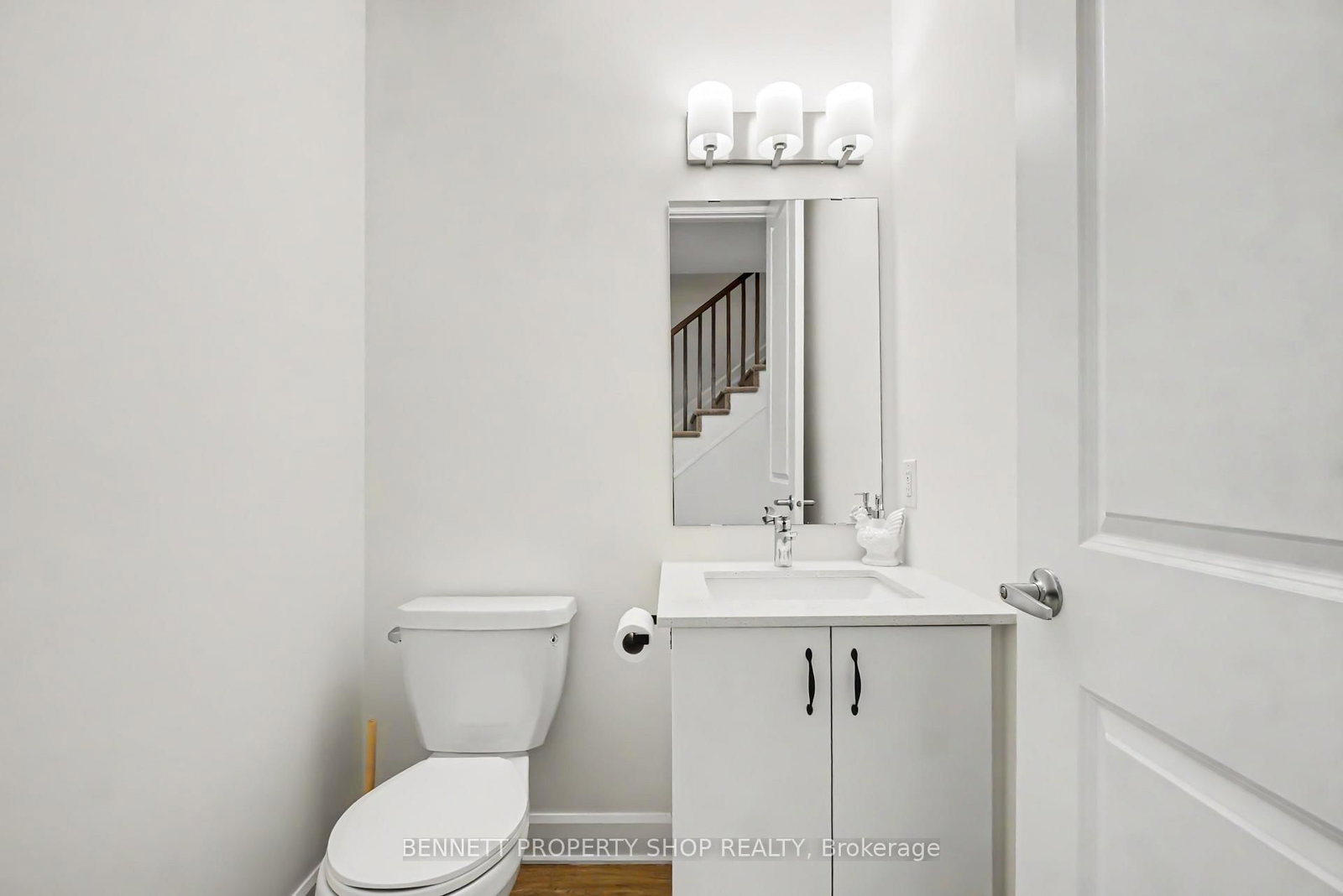 1047 Ventus Way • Ottawa, ON photo 8