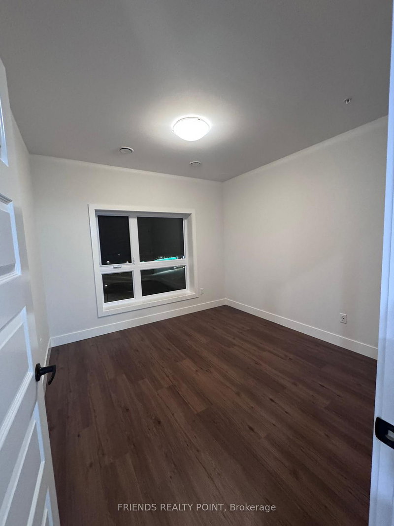 home for lease on 514-1000 Lackner Place