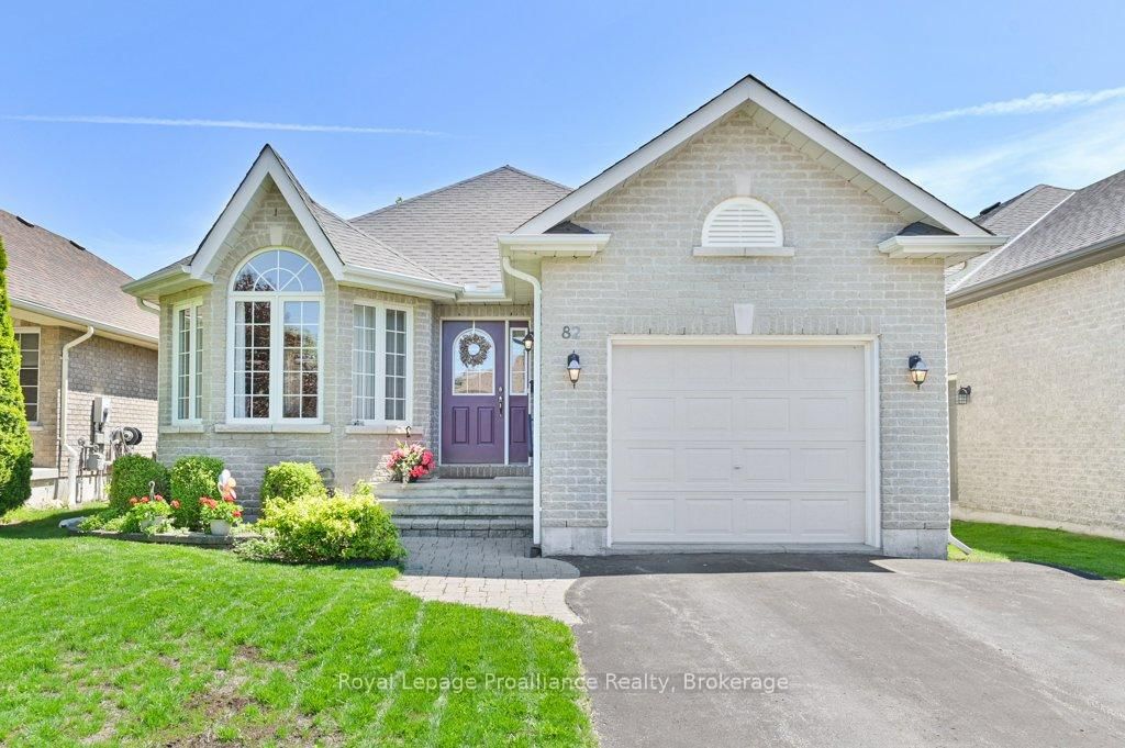 82 Gavey Street • Belleville, ON photo 2