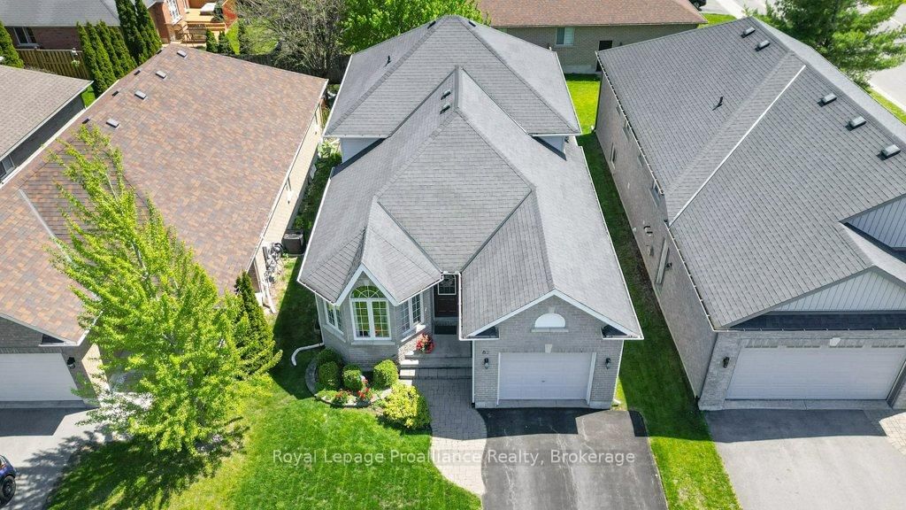 82 Gavey Street • Belleville, ON photo 39