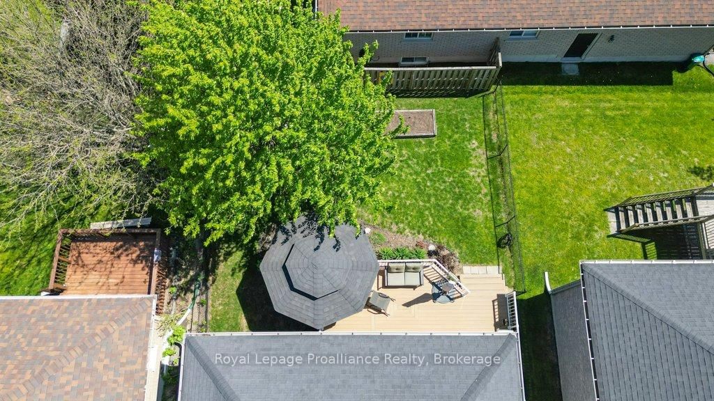 82 Gavey Street • Belleville, ON photo 42