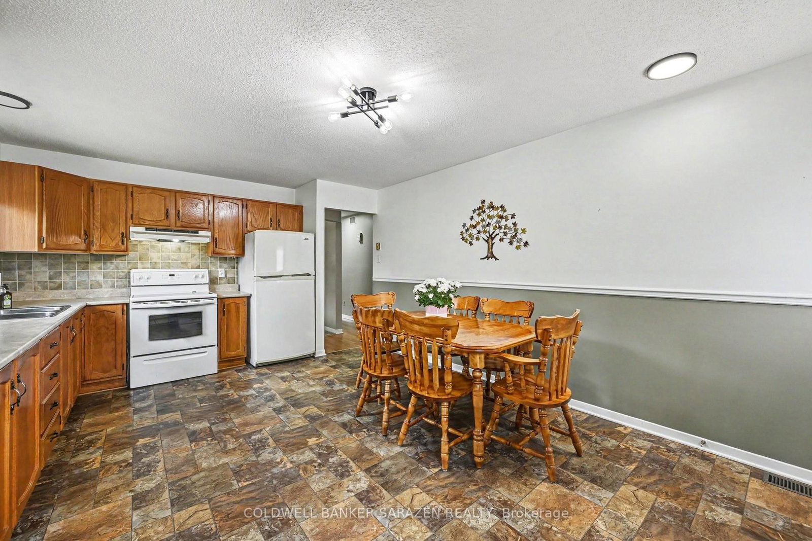 258 Allan Drive • Arnprior, ON photo 12