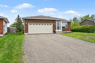 258 Allan Drive • Arnprior, ON photo 3