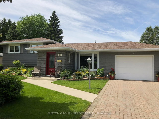 1054 Chippewa Drive