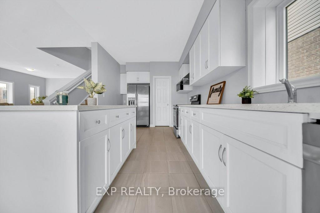 43 Sugar Trail • Kitchener, ON photo 12
