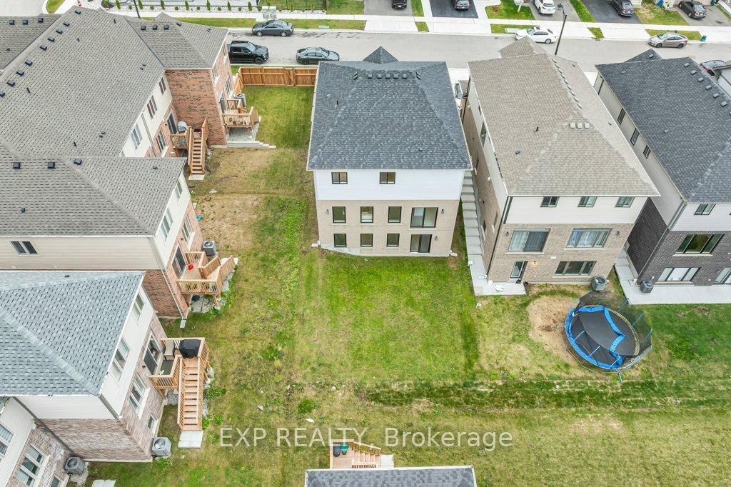 43 Sugar Trail • Kitchener, ON photo 39