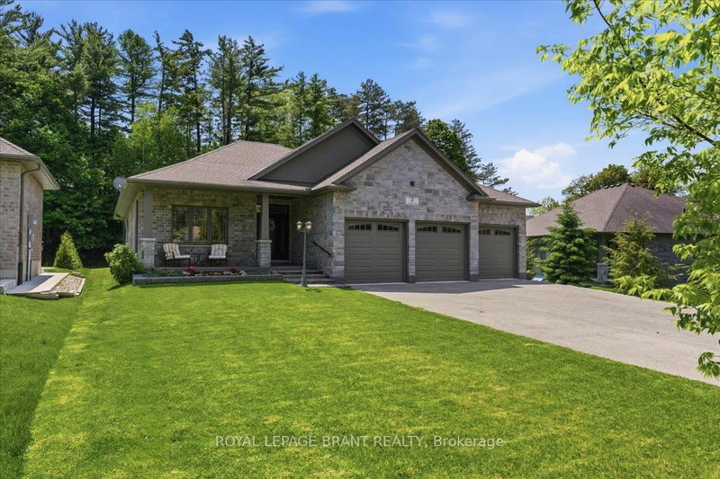 4 Lynndale Road