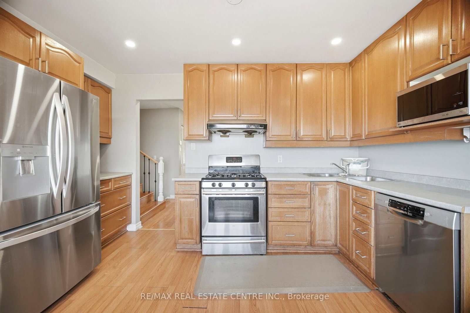 Listing Image 20