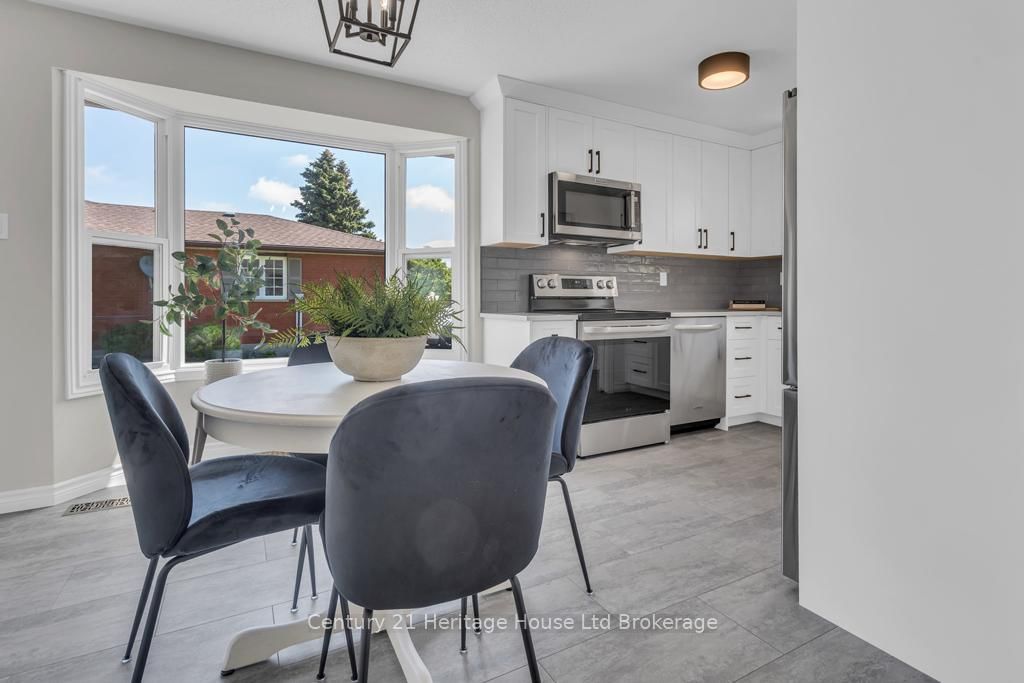 55 Denrich Avenue • Tillsonburg, ON photo 10