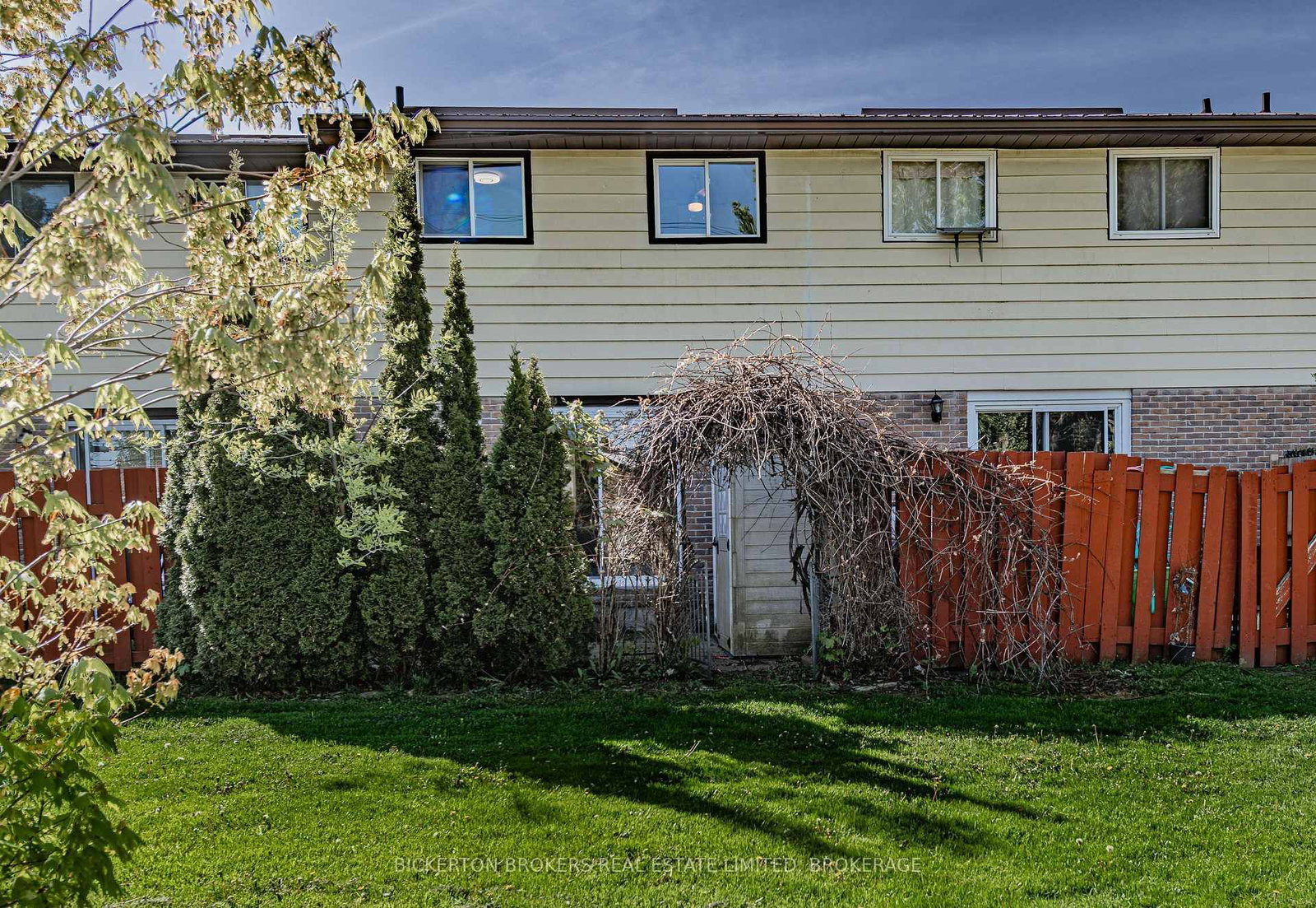 316 Forsyth Street • #11 • Gananoque, ON photo 5
