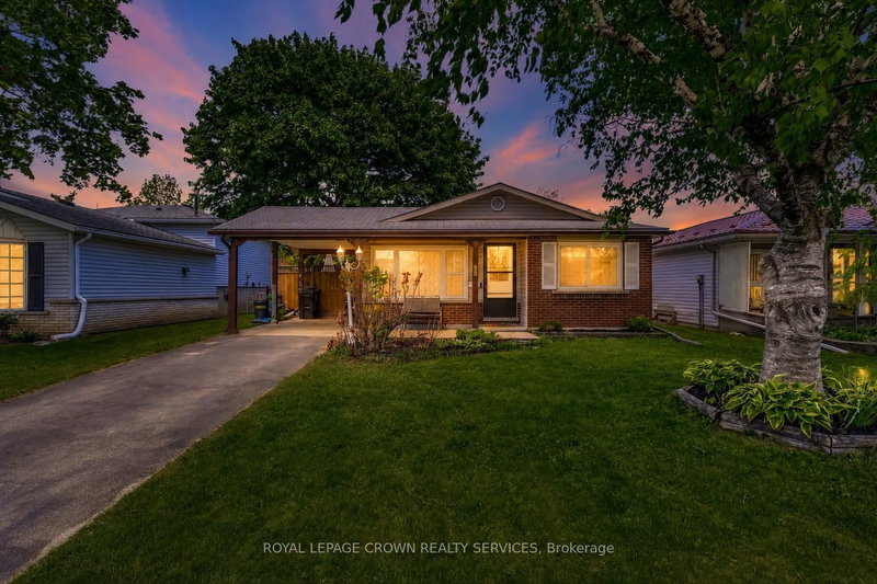 home for sale on 98 Belwood Crescent