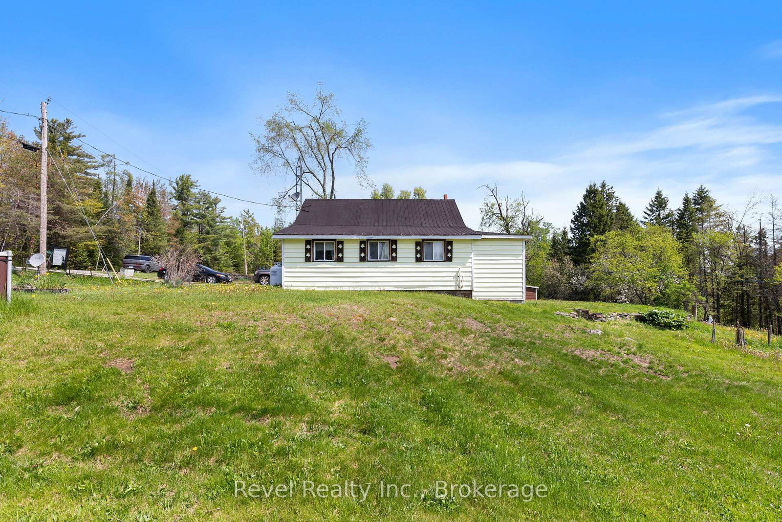 Listing Image 40