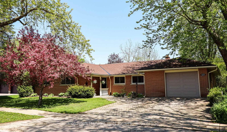 home for sale on 151 Isabella Street E