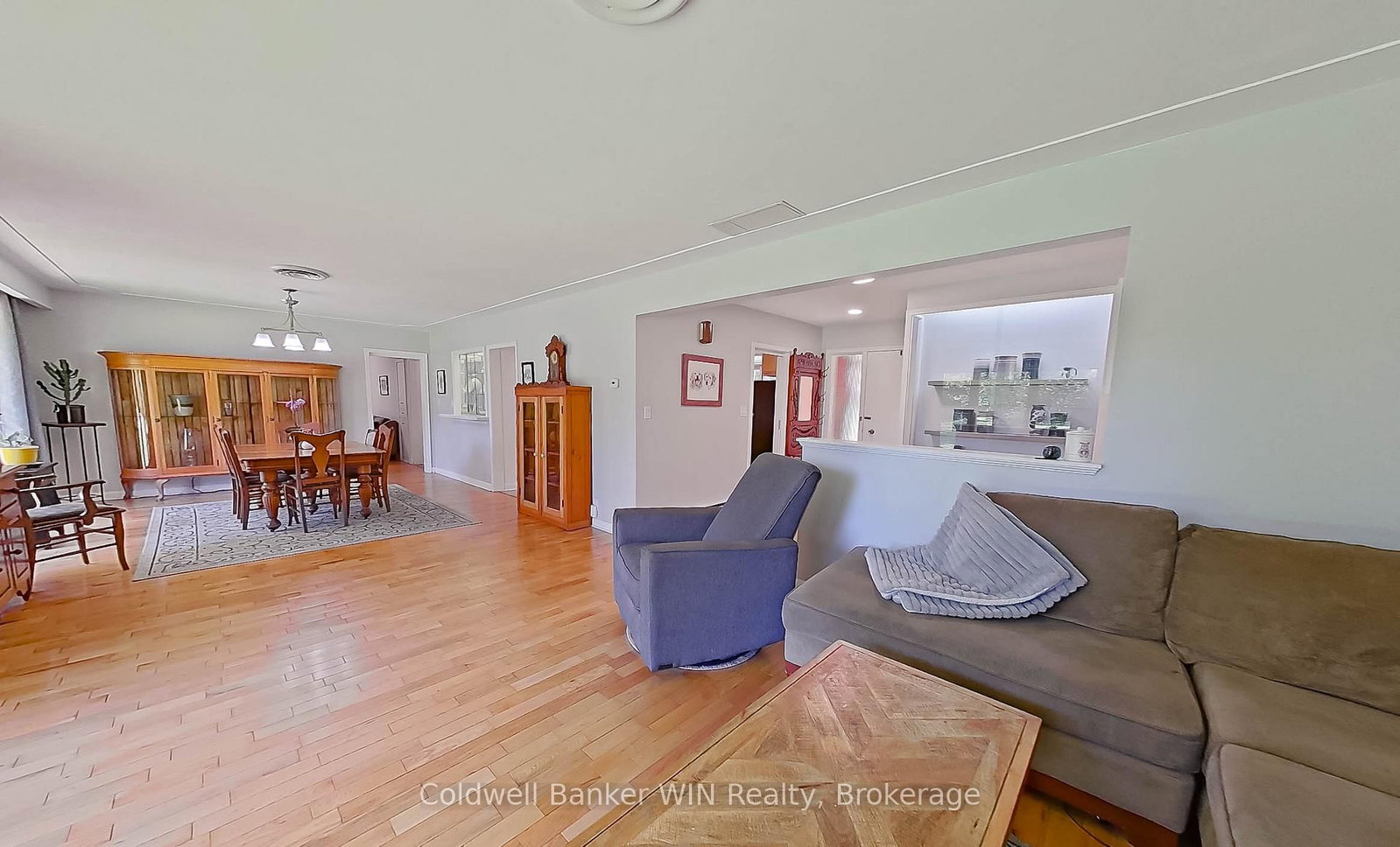 151 Isabella Street E • Wellington North, ON photo 4