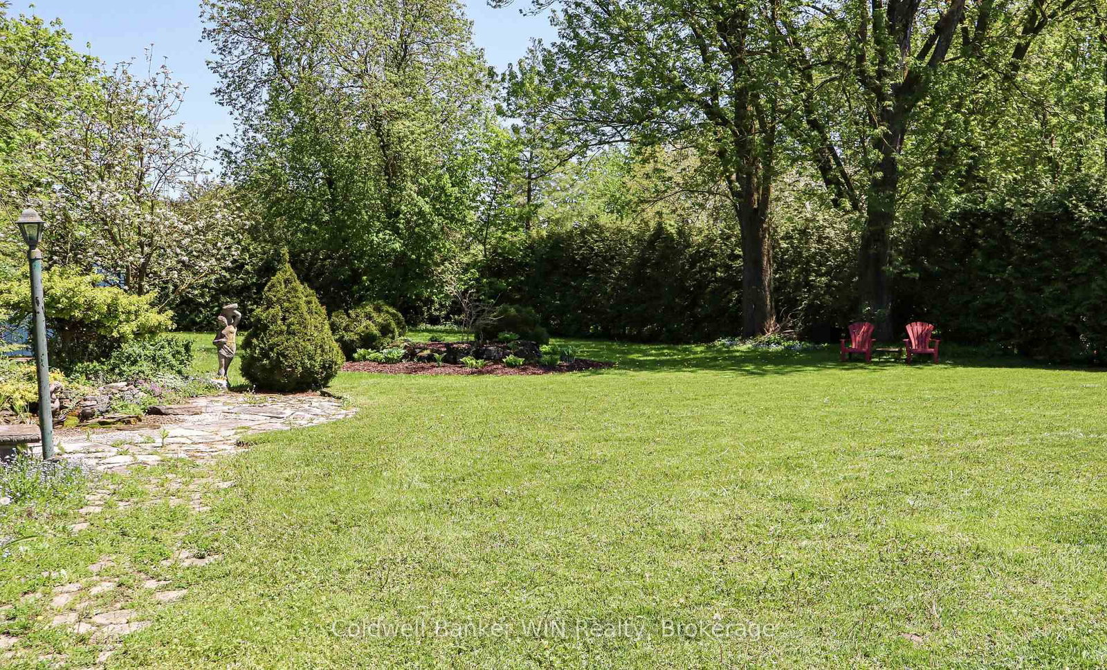 151 Isabella Street E • Wellington North, ON photo 40
