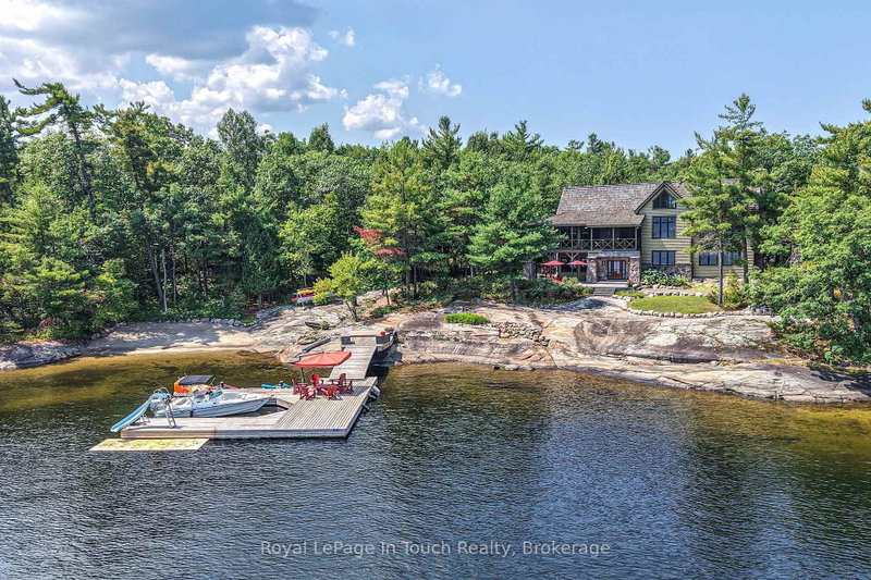 4 Is 2075 Arthur Island, Georgian Bay