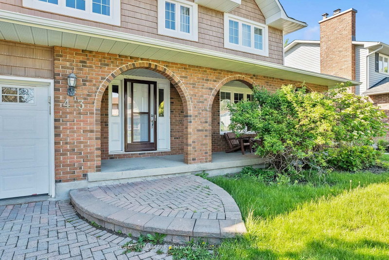 43 Elke Drive