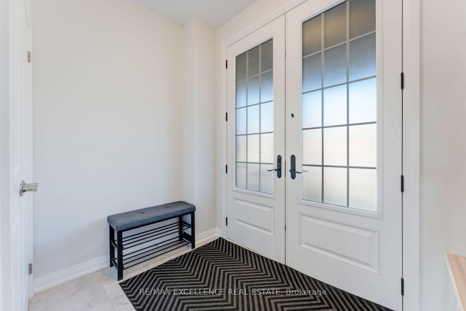 571 Bedi Drive • Woodstock, ON photo 5