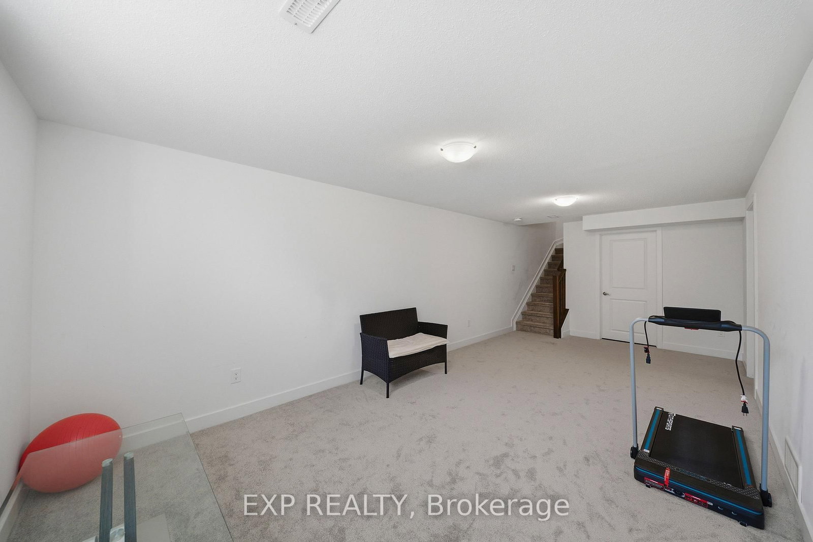 57 Robusta Lane • Ottawa, ON photo 23