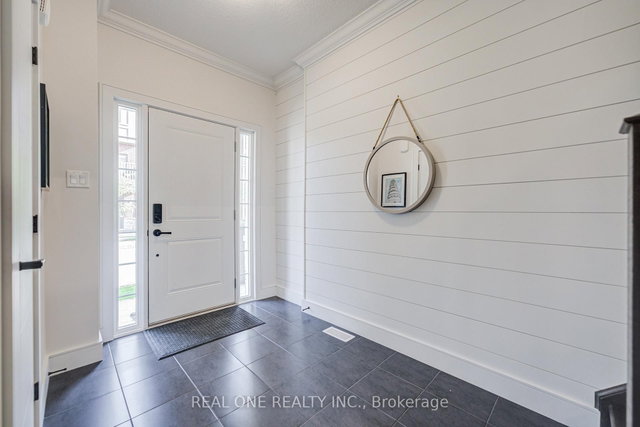 27 Dresser Lane