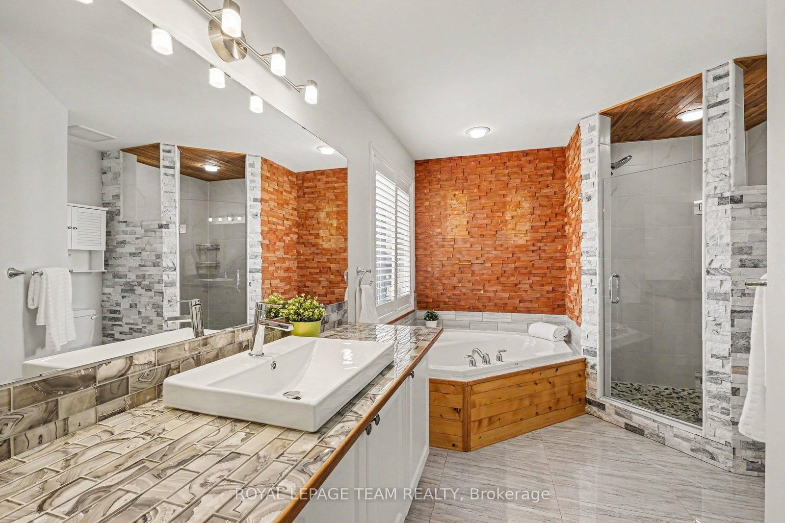 518 Shawondasee Street - Photo 27